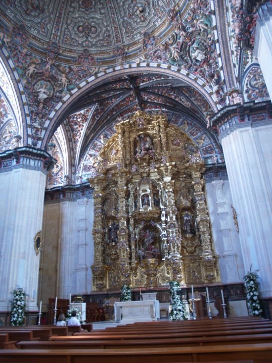 escalera dorada