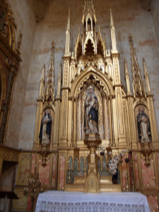 CAPILLA