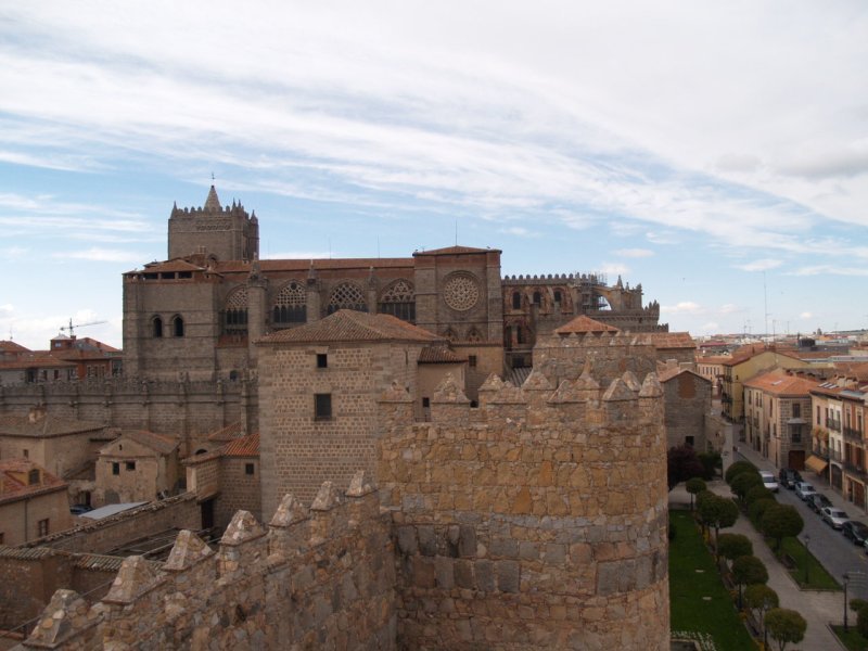 La Catedral vista desde la muralla.