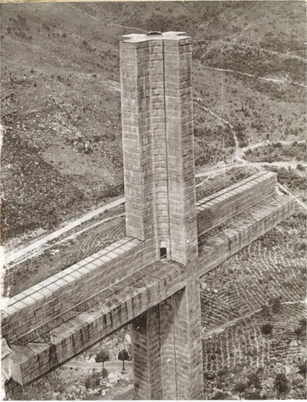 VISTA AEREA DE LA CRUZ, MIRADOR SITUADO A 280 METROS DE ALTURA