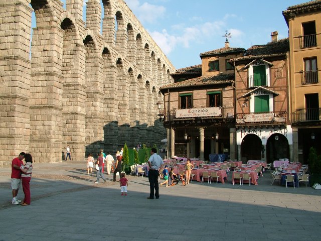 Vista parcial del Acueducto