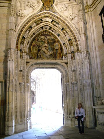 Puerta de entrada al Claustro